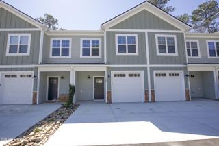 387 James Street, Vass, NC 28394