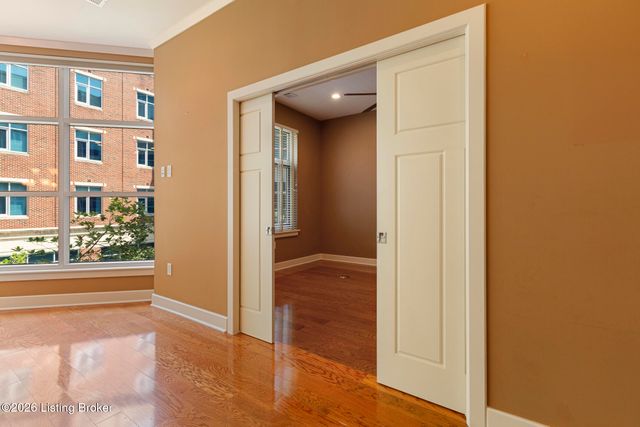 324 E Main St 213, Louisville, KY 40202