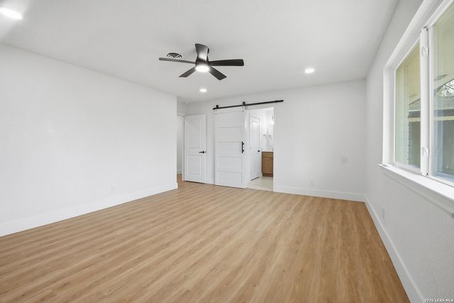 101 Twinleaf, Castle Hills, TX 78213