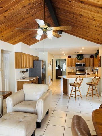 1076 SW 26th Terrace, Deerfield Beach, FL 33442