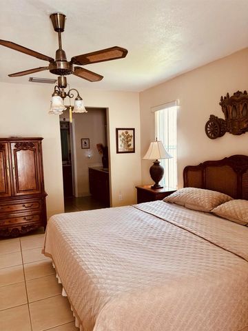 1076 SW 26th Terrace, Deerfield Beach, FL 33442