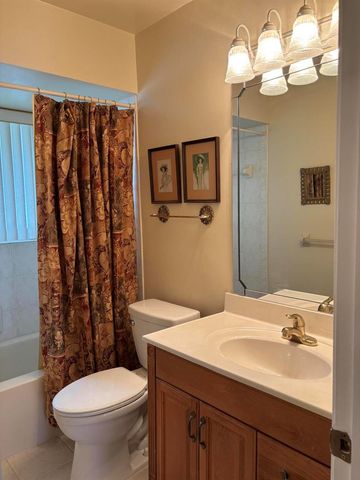 1076 SW 26th Terrace, Deerfield Beach, FL 33442
