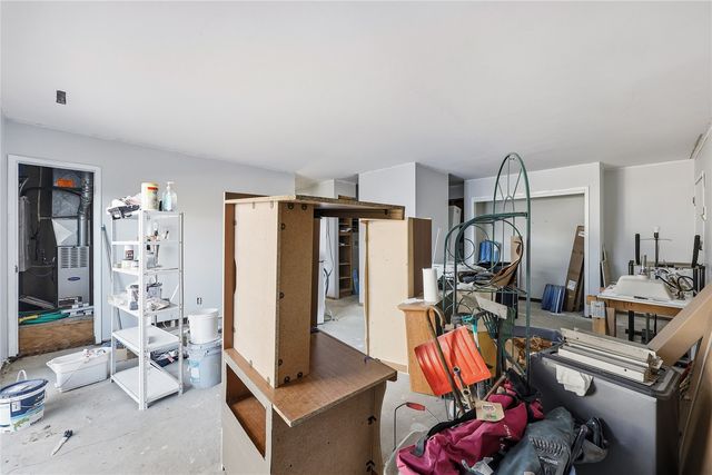 1015 Woodland Heights Court SE 11, Cedar Rapids, IA 52403