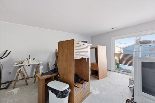 1015 Woodland Heights Court SE 11, Cedar Rapids, IA 52403