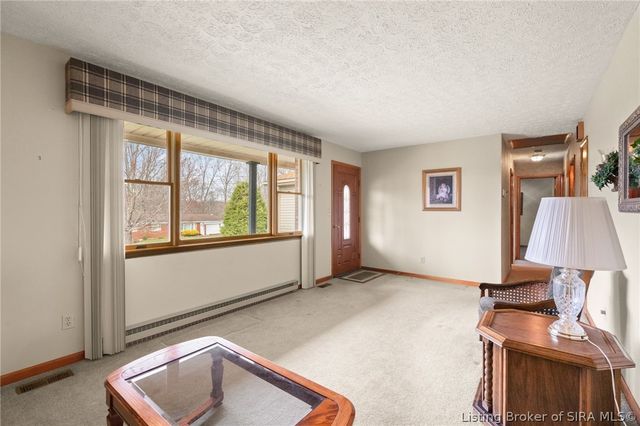 9185 Nina Drive, Georgetown, IN 47122