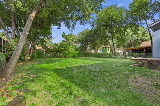 3103 S Edgefield Avenue, Dallas, TX 75224
