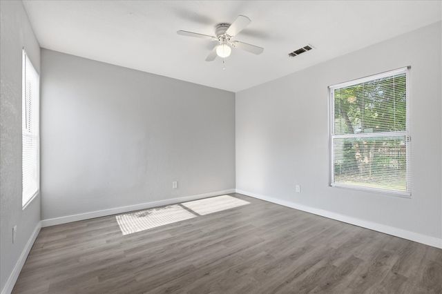 3103 S Edgefield Avenue, Dallas, TX 75224