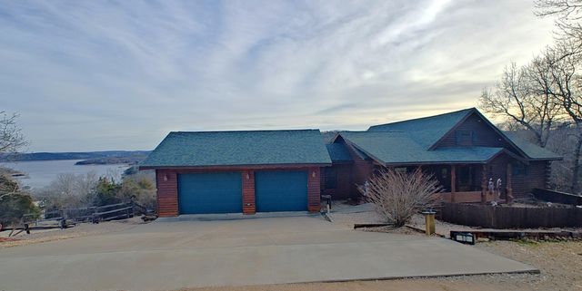 10 Baywood Circle, Branson West, MO 65737