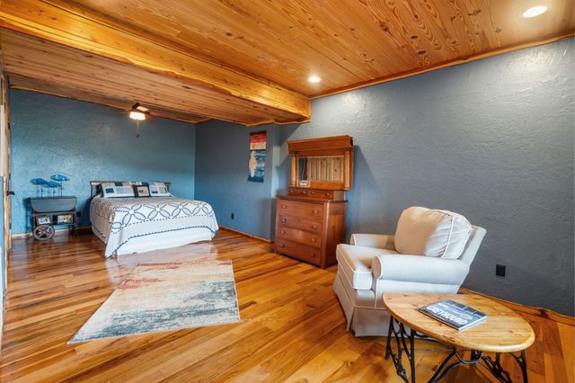 10 Baywood Circle, Branson West, MO 65737