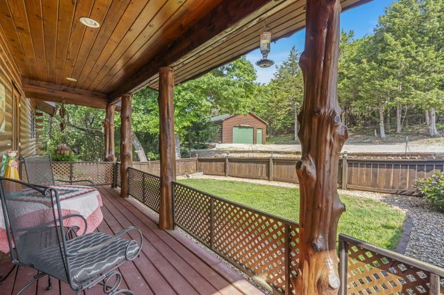 10 Baywood Circle, Branson West, MO 65737