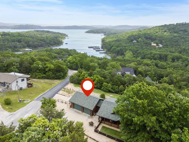 10 Baywood Circle, Branson West, MO 65737