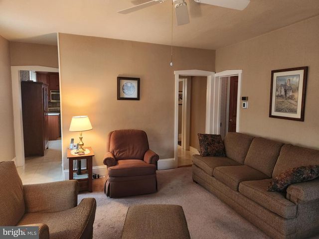 123 N 11TH ST, Akron, PA 17501