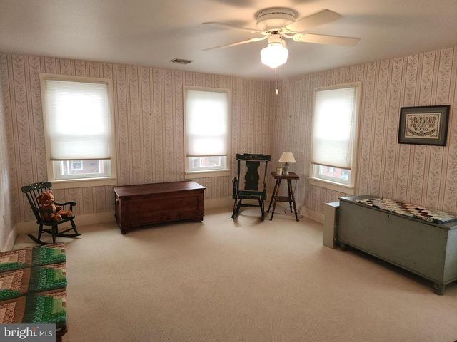 123 N 11TH ST, Akron, PA 17501