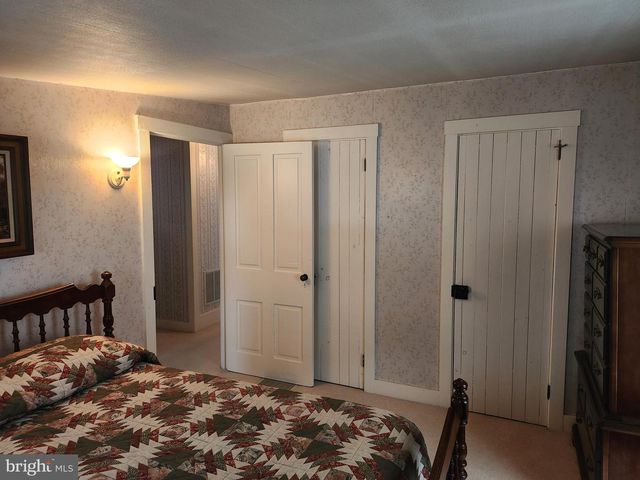 123 N 11TH ST, Akron, PA 17501