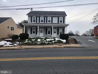 123 N 11TH ST, Akron, PA 17501