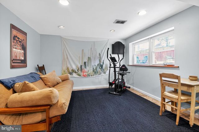1252 CREEK DR, Annapolis, MD 21403