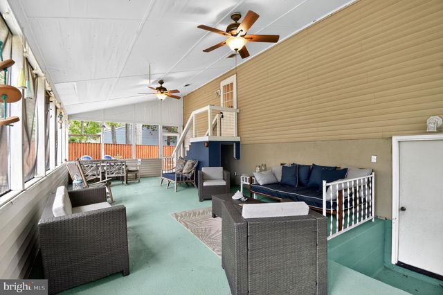 1252 CREEK DR, Annapolis, MD 21403
