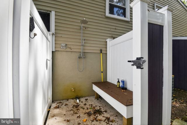1252 CREEK DR, Annapolis, MD 21403