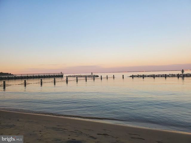 1252 CREEK DR, Annapolis, MD 21403