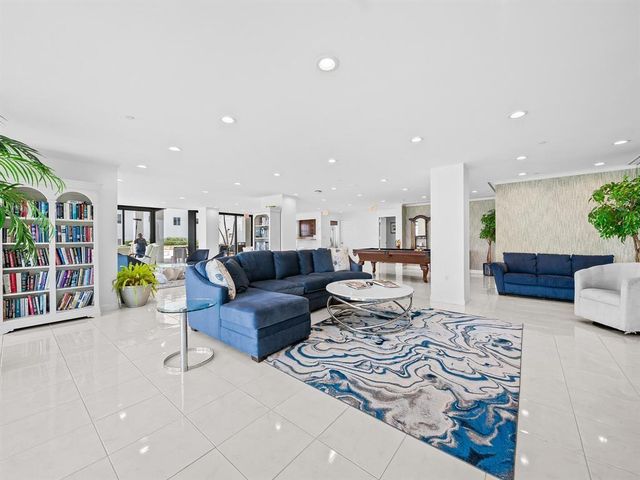 2901 S Ocean Boulevard 803, Highland Beach, FL 33487