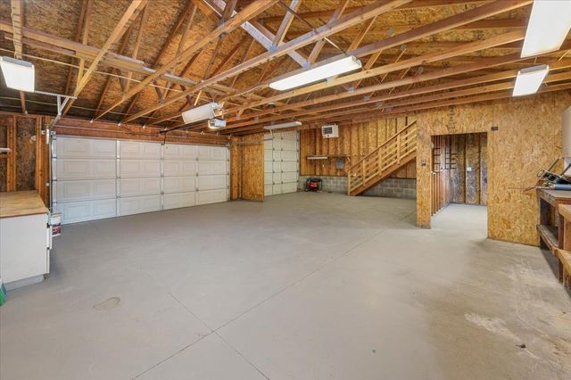 19617 Victoria Dr, Grass Valley, CA 95949