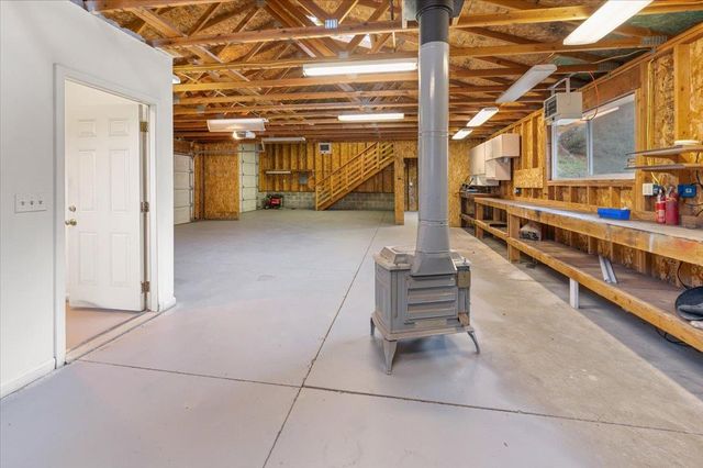 19617 Victoria Dr, Grass Valley, CA 95949