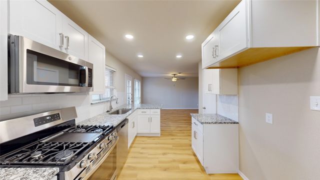 3125 Damascus Way, Farmers Branch, TX 75234