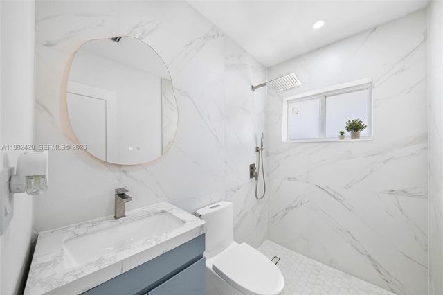 17201 NW 42nd Ave, Miami Gardens, FL 33055