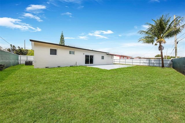 17201 NW 42nd Ave, Miami Gardens, FL 33055