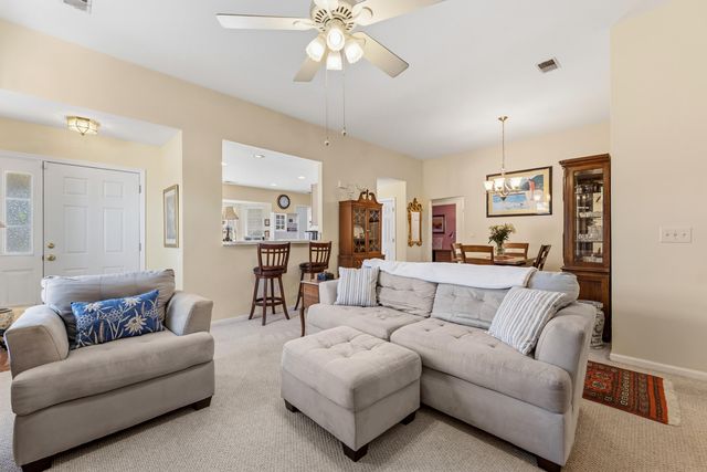 2701 Palmetto Hall Boulevard, Mount Pleasant, SC 29466