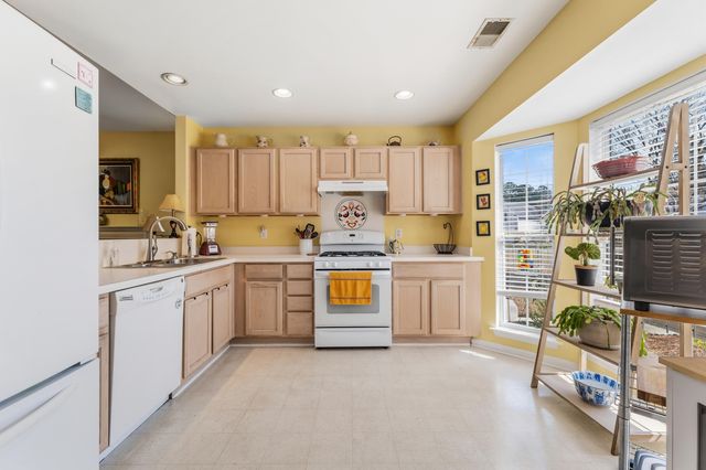 2701 Palmetto Hall Boulevard, Mount Pleasant, SC 29466