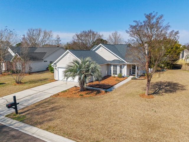 2701 Palmetto Hall Boulevard, Mount Pleasant, SC 29466