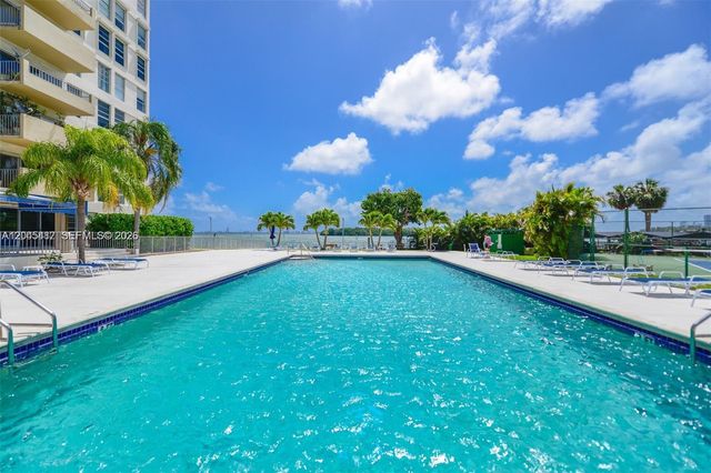 880 NE 69th Street 5L, Miami, FL 33138