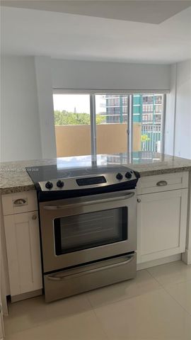 880 NE 69th Street 5L, Miami, FL 33138