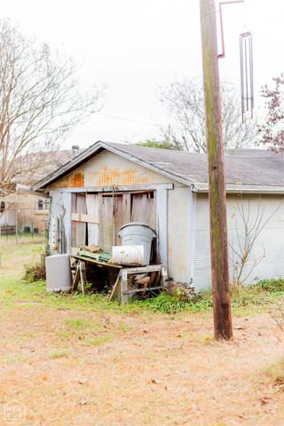 525 W Thompson Street, Paragould, AR 72450