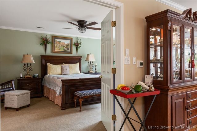 33 Abby Chase Drive, Jeffersonville, IN 47130