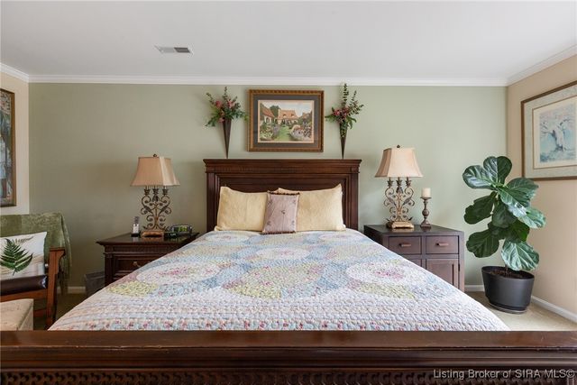 33 Abby Chase Drive, Jeffersonville, IN 47130