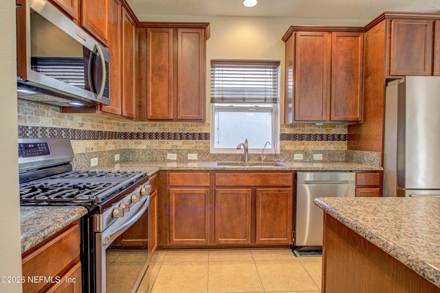 40 HOWLAND Drive, Ponte Vedra, FL 32081