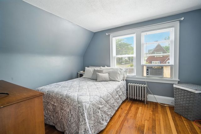 91 Braddock Street, Springfield, MA 01109