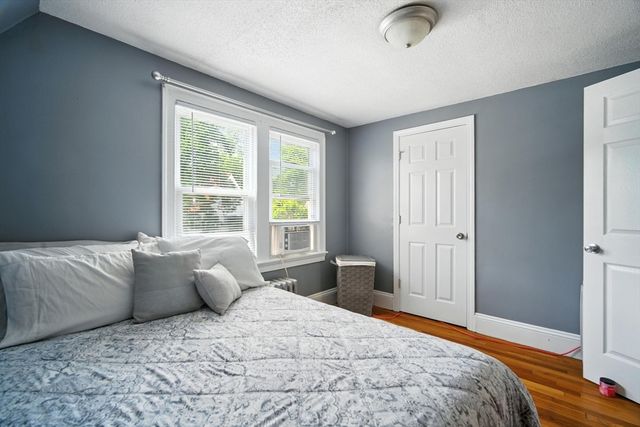 91 Braddock Street, Springfield, MA 01109