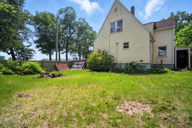 91 Braddock Street, Springfield, MA 01109
