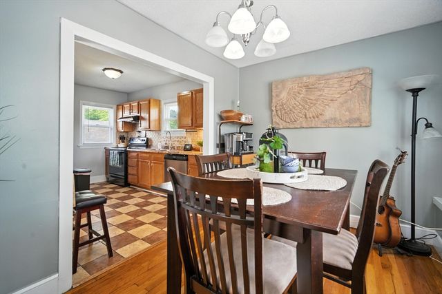 91 Braddock Street, Springfield, MA 01109