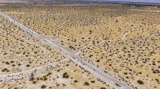 18823 Richardson, Adelanto, CA 92301