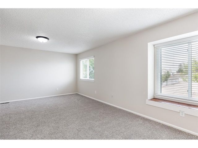 1724 W 102nd Ave, Thornton, CO 80260