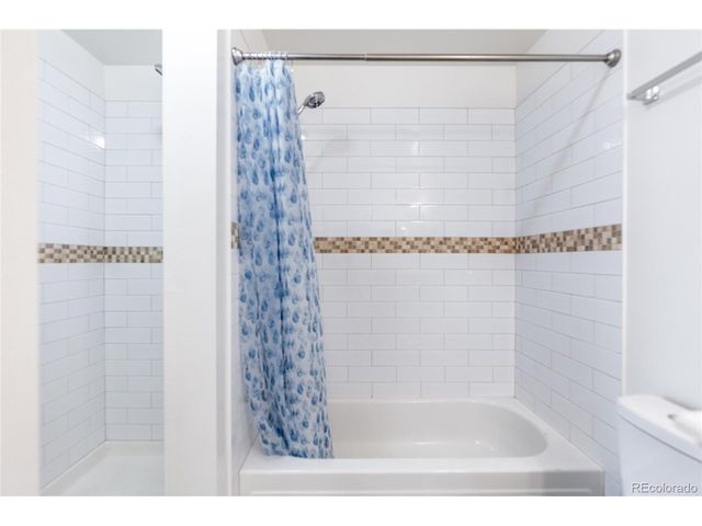 1724 W 102nd Ave, Thornton, CO 80260