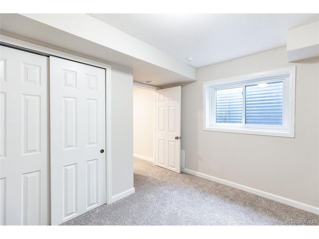 1724 W 102nd Ave, Thornton, CO 80260