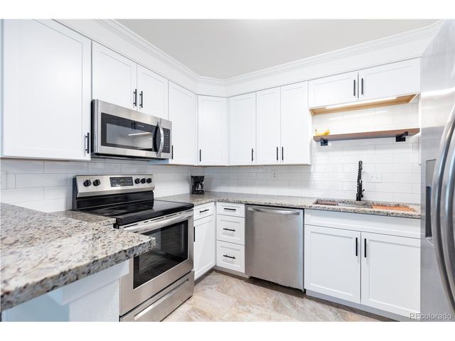 1724 W 102nd Ave, Thornton, CO 80260