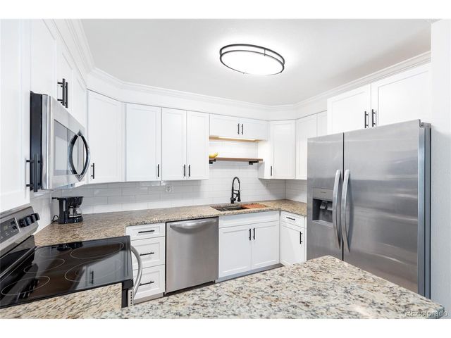 1724 W 102nd Ave, Thornton, CO 80260