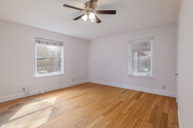 205 E Lola DR, Austin, TX 78753