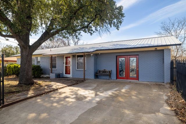 205 E Lola DR, Austin, TX 78753
